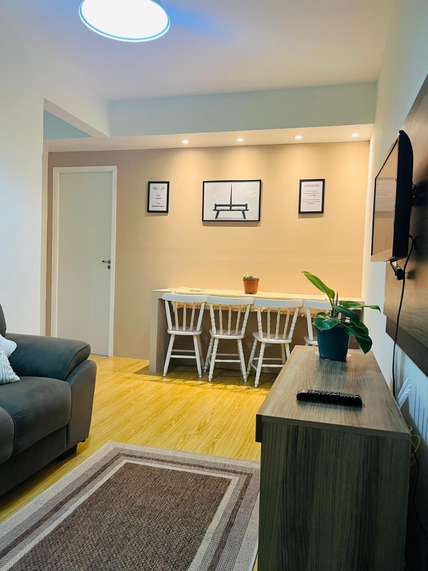Centro Com Garagem E Wi-fi Apartment